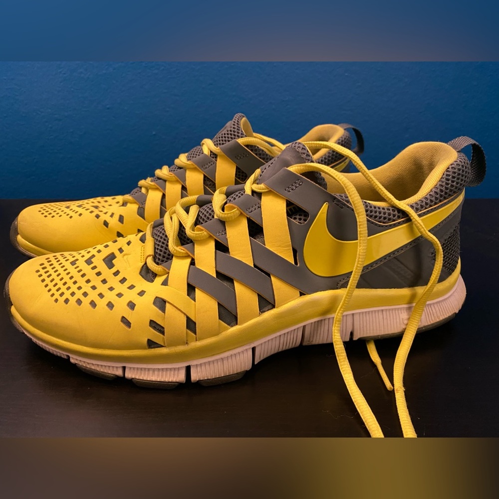 Nike free run trainer